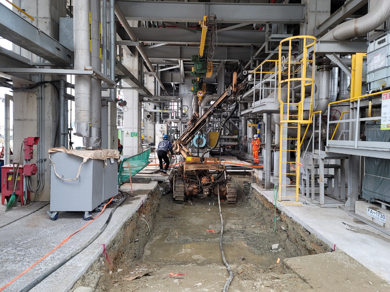 대산 한화토탈 EVA Exteruder cutter 이동용 Rail 연장공사